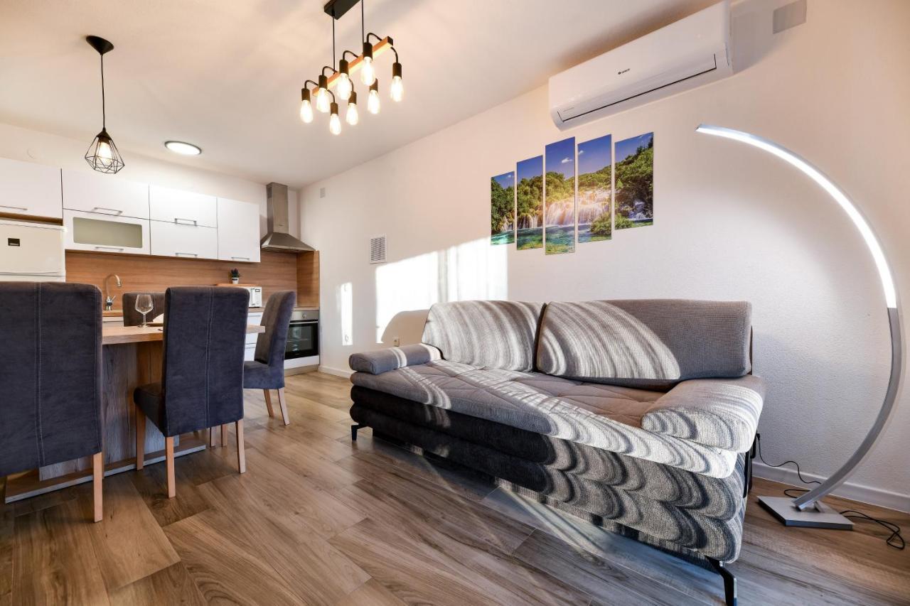Vila Zen Promona Puljane Exteriér fotografie